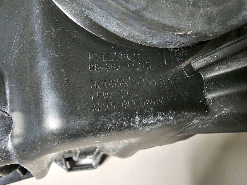 фото №10, Лампа передня права skoda fabia ii 2 lift roomster lift лінза europa