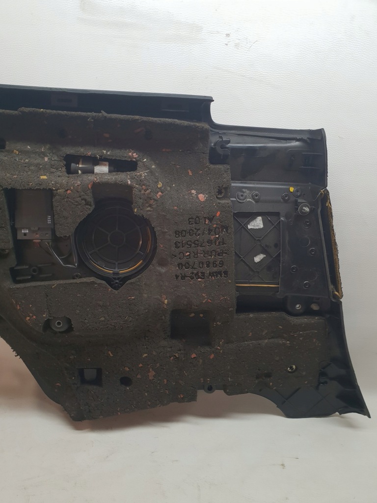 фото №8, Bmw 3 coupe e92 оббивка podajnik поперечина правий задня