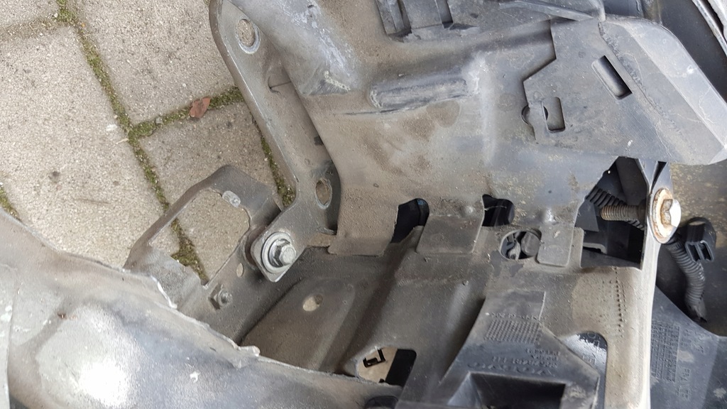 фото №4, Pas передний volvo s40 2.0 d