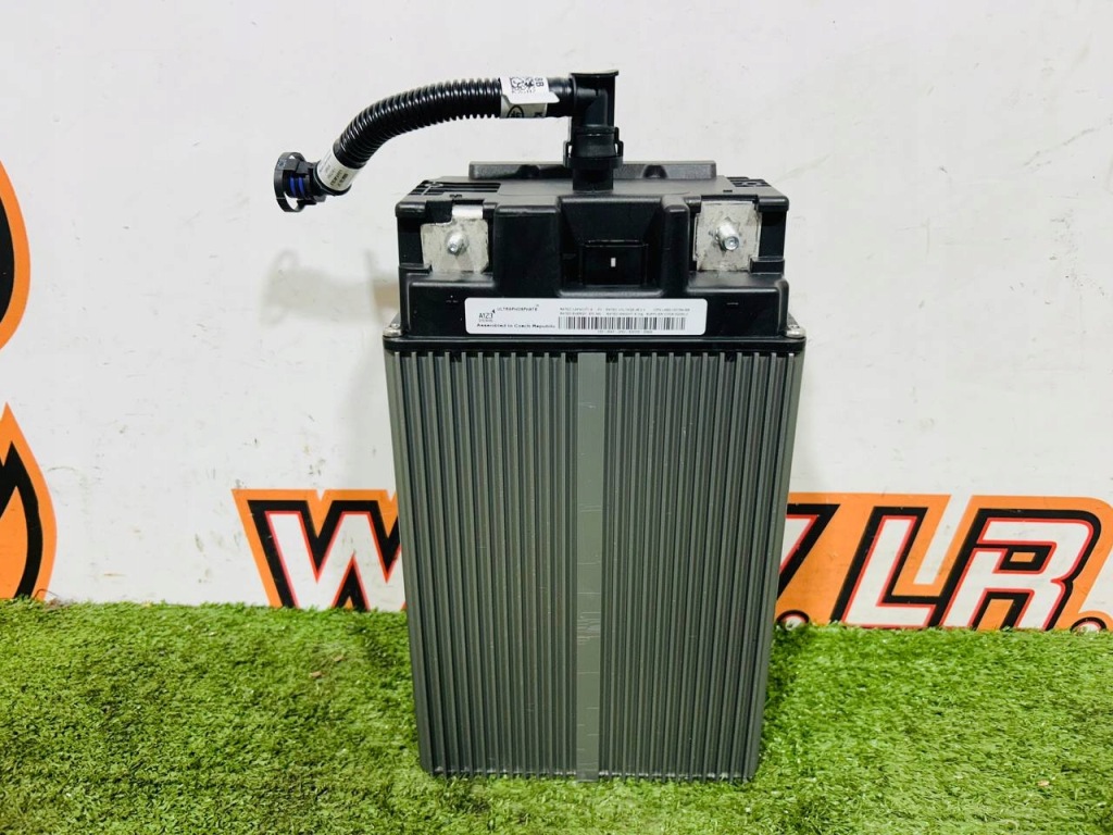 Акумулятор jaguar f-pace x761 l8b2-10c784-bb в Україні