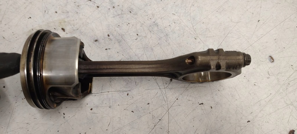 фото №10, Поршень шатун skoda octavia ii lift 1,4 tsi