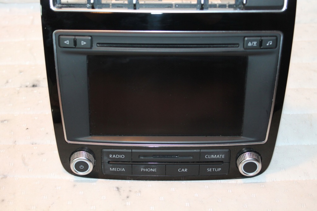 фото №2, Дисплей радіо vw 7p6035190c touareg ii