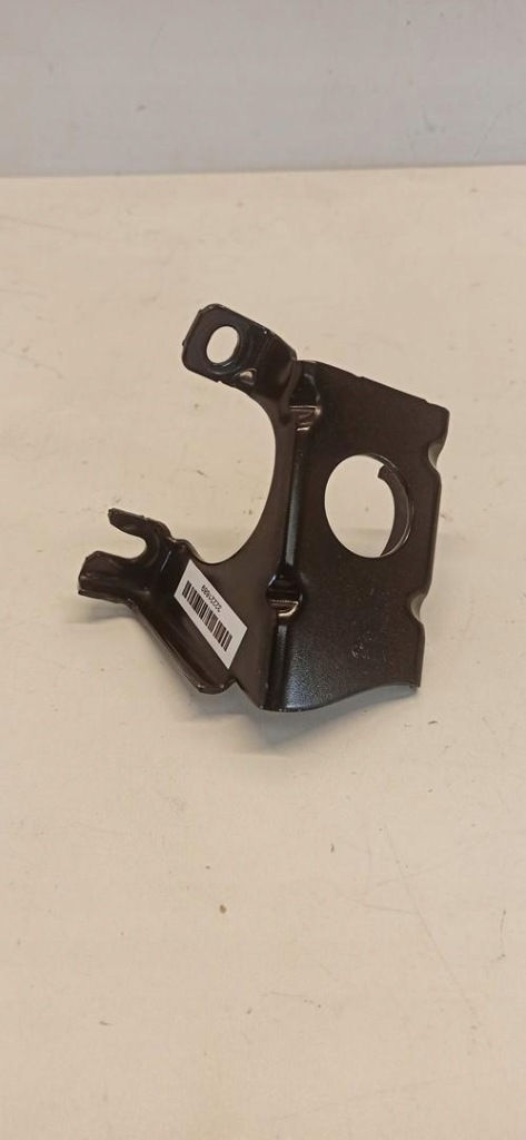 фото №1, Volvo xc40 кронштейн бампера задняя 32221689