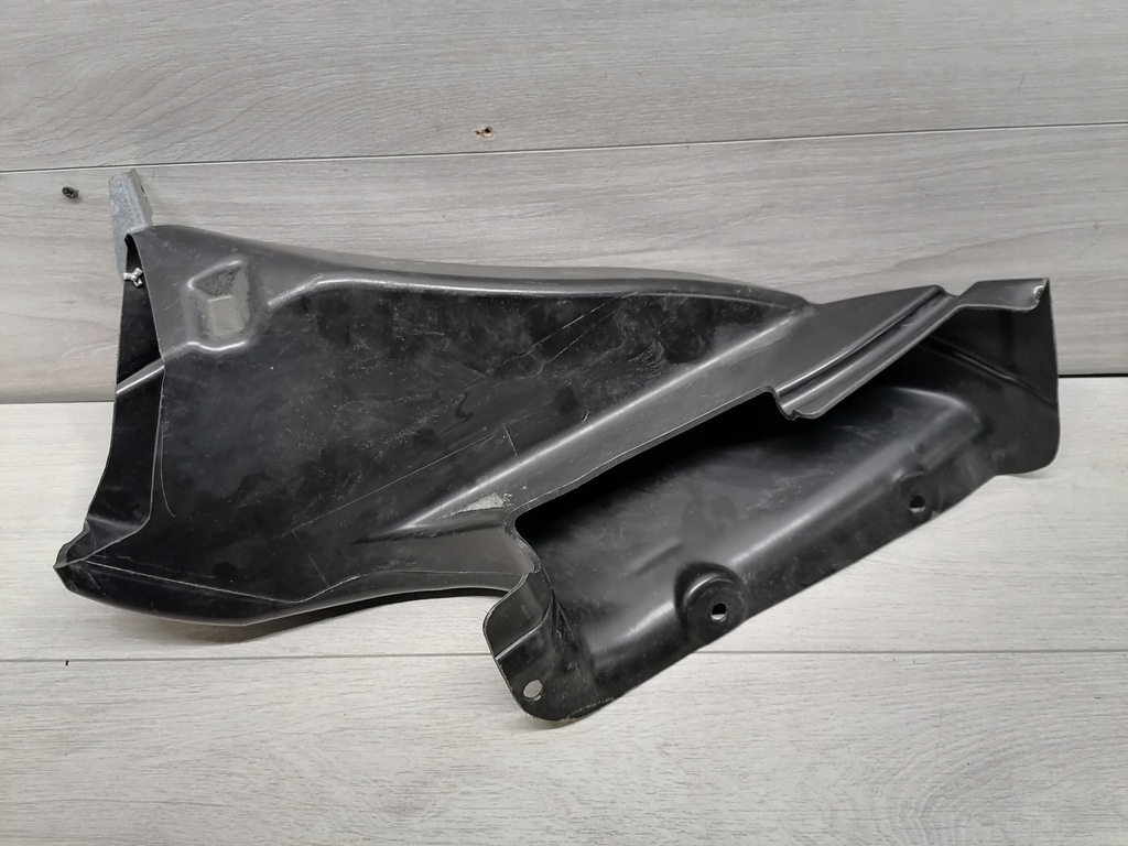 фото №5, Ferrari правий верхній канал впуск повітря 82745100