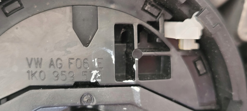 Зеркало левая vw passat b8 6 pin Киев