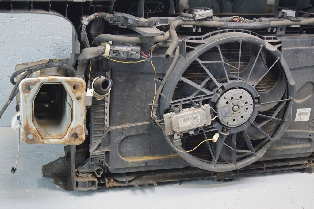 фото №12, Pas передній радіатор mazda 3 bk i 1.6 b