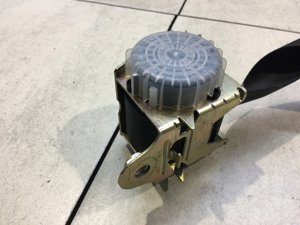 фото №6, Pas безпеки правий перед fiesta mk6