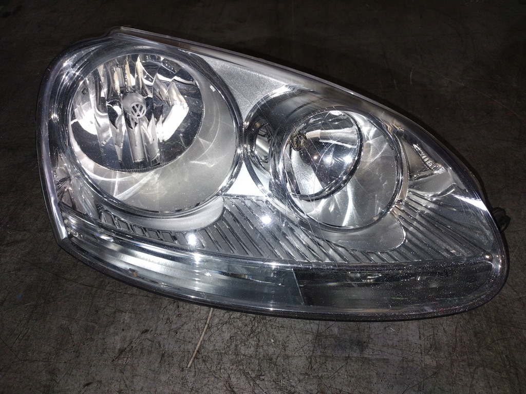 фото №1, Лампа правая перед vw golf v