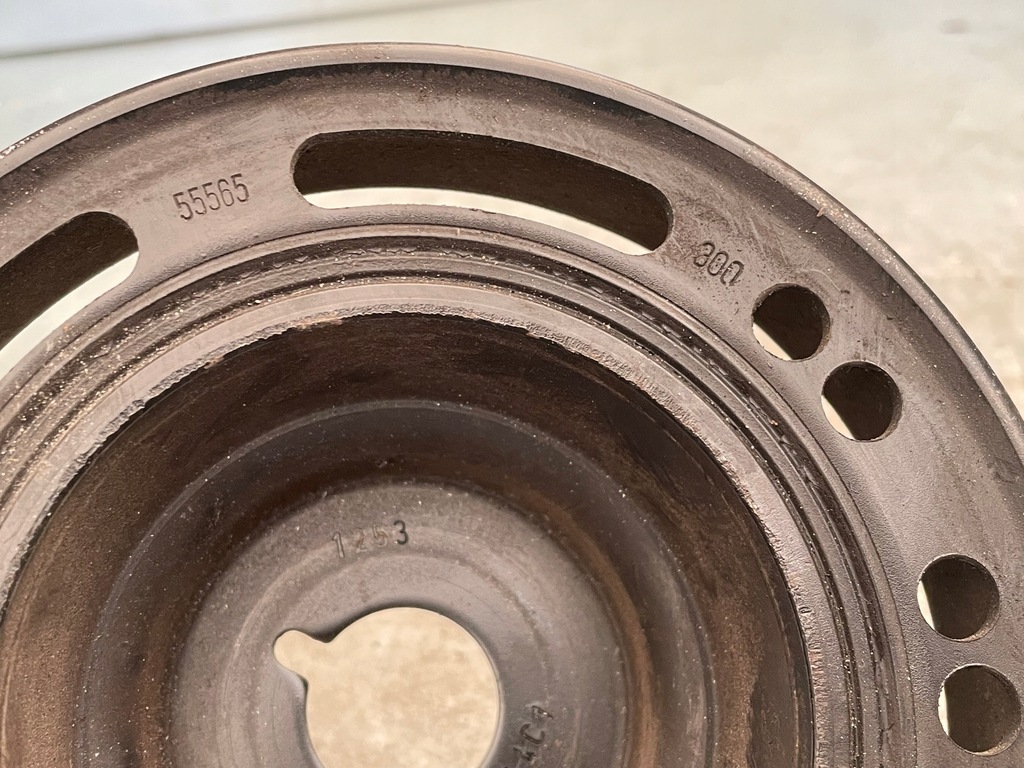 фото №7, Opel astra j 1.6 16v шкив коленчатого вала 55565300