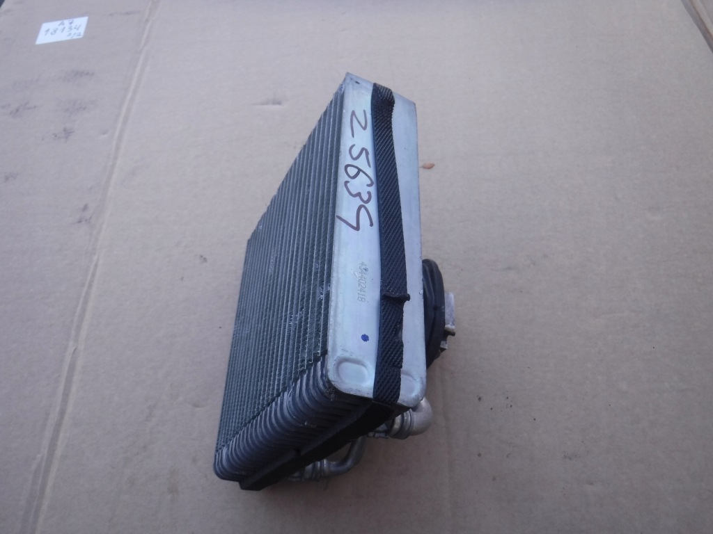 фото №1, Випарник обігрівача bmw e90