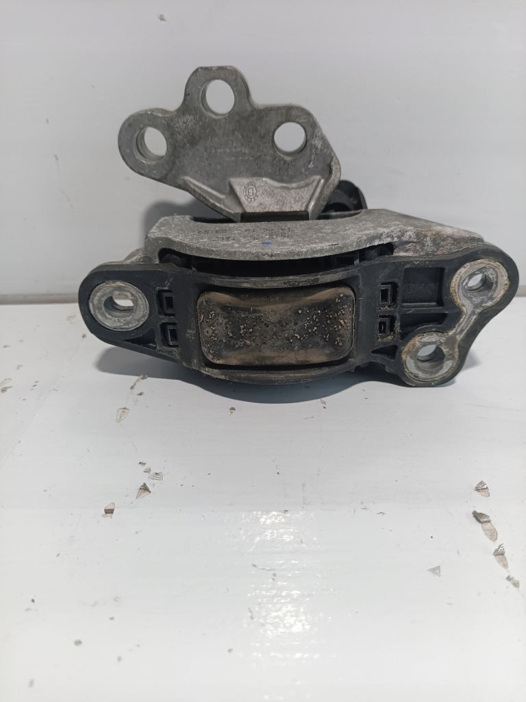 Подушка двигуна підшипниковий вузол fiat 500l 1,4 2013-2018 Оригінал