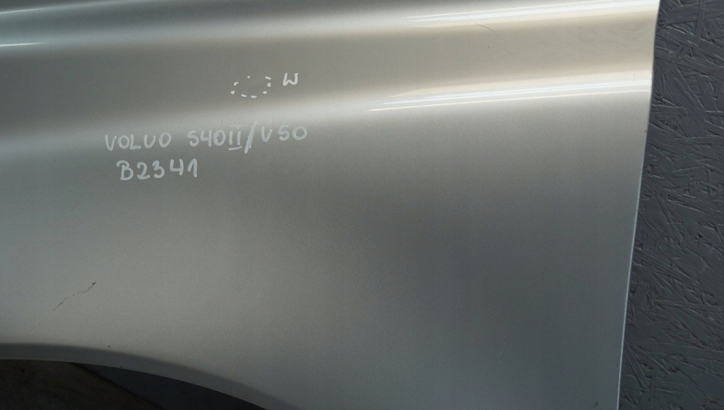 фото №9, Volvo s40 ii / v50 крыло левый перед 426 b2341