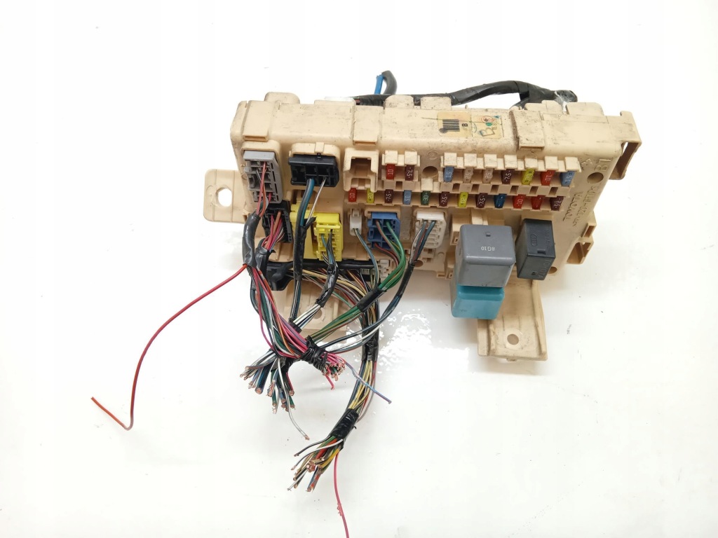 фото №4, Модуль коробка bsi toyota avensis ii t25