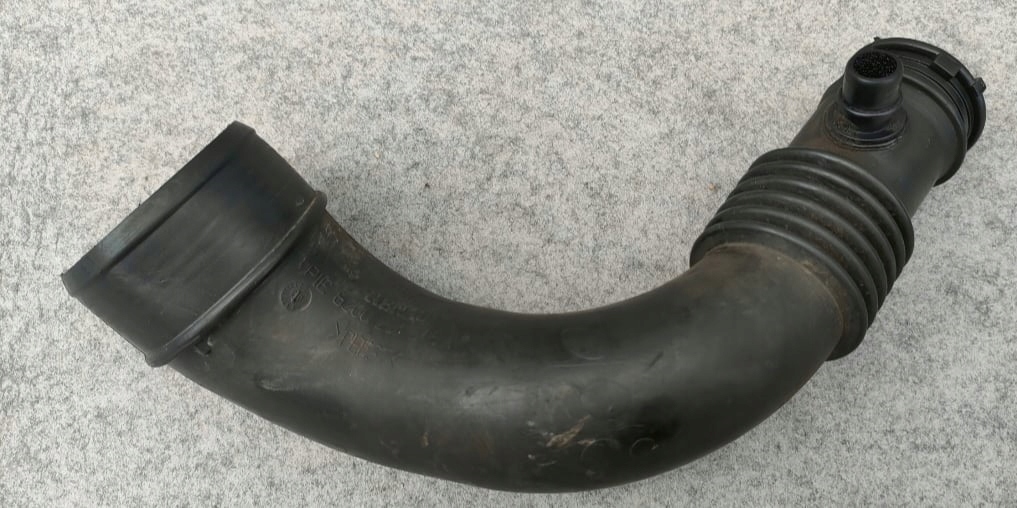 фото №1, 8200201615a scenic ii megane ii 1.9 dci 120 km труба turbo турбины пила