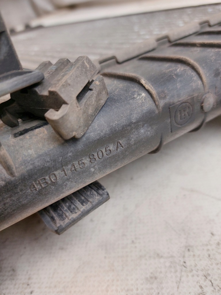 Интеркулер audi a6 c5 2001 - 2005 2.5 tdi Оригинал