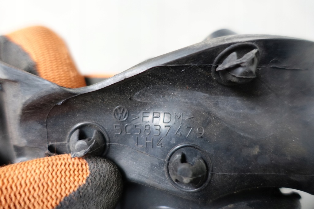 фото №6, Vw beetle прокладка молдинг ущільнювач двері ліва