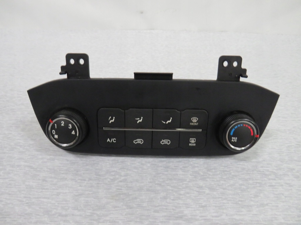 фото №1, Kia sportage iii панель обдув кондиционера