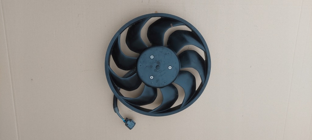 Купить Вентилятор радиатора tesla model y pz538001