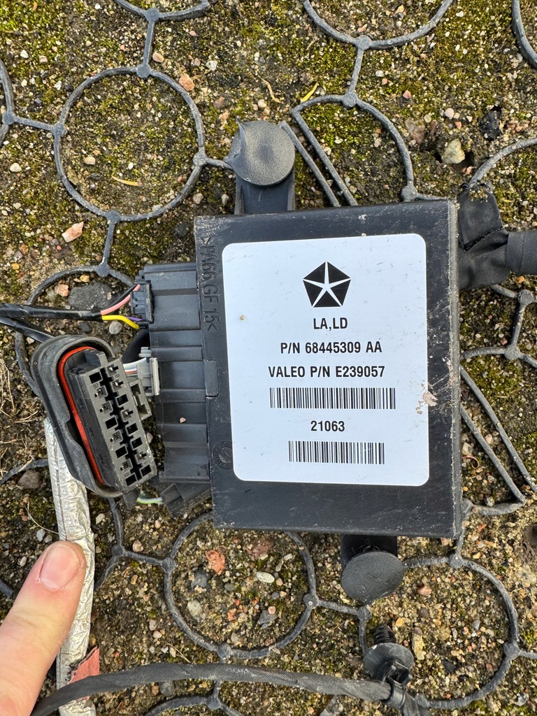 фото №12, Dodge charger коробка запобіжників джгут модулі 2015+