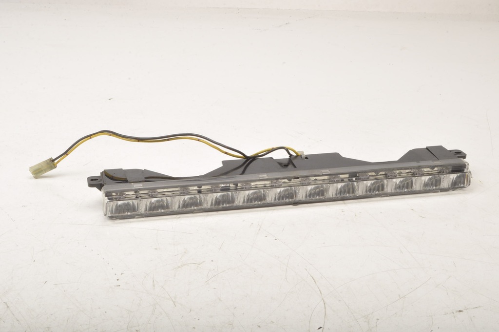 фото №1, Subaru forester iii свет лампа стоп стоп-сигнал vc02-113