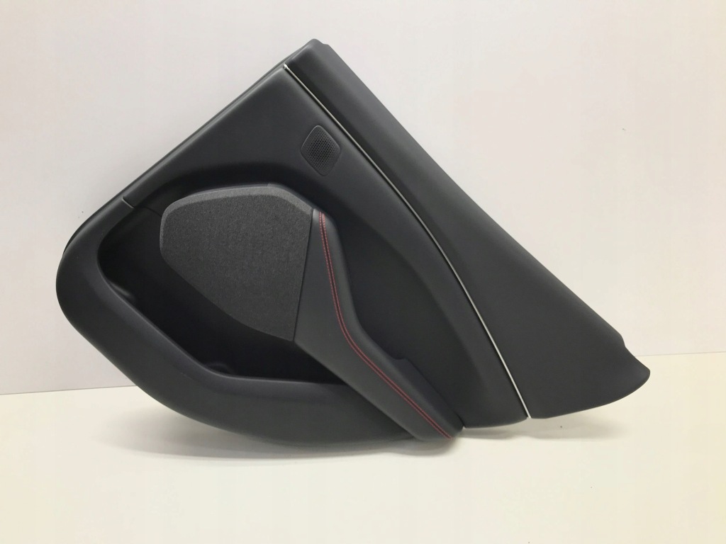 фото №1, Ford mustang mach-e 2023 обшивка taicerka дверь правый задняя lj8b-r27630-ab