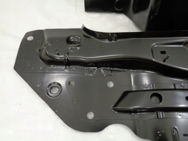 Peugeot 2008 2 ремень задний поддон пол багажника новый оригинальный бензин с Разборки