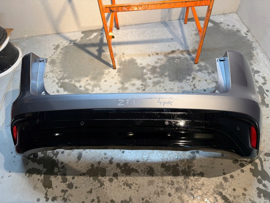 Купити Бампер задній jaguar f pace lift