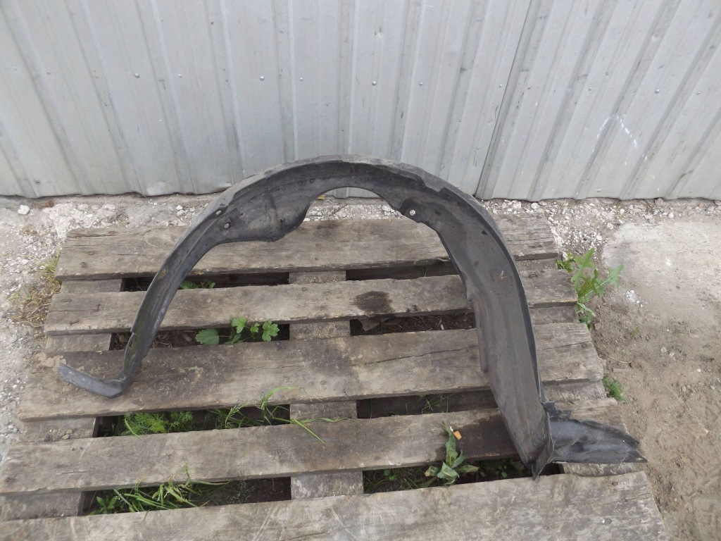 фото №2, Yaris ii подкрылок правый перед