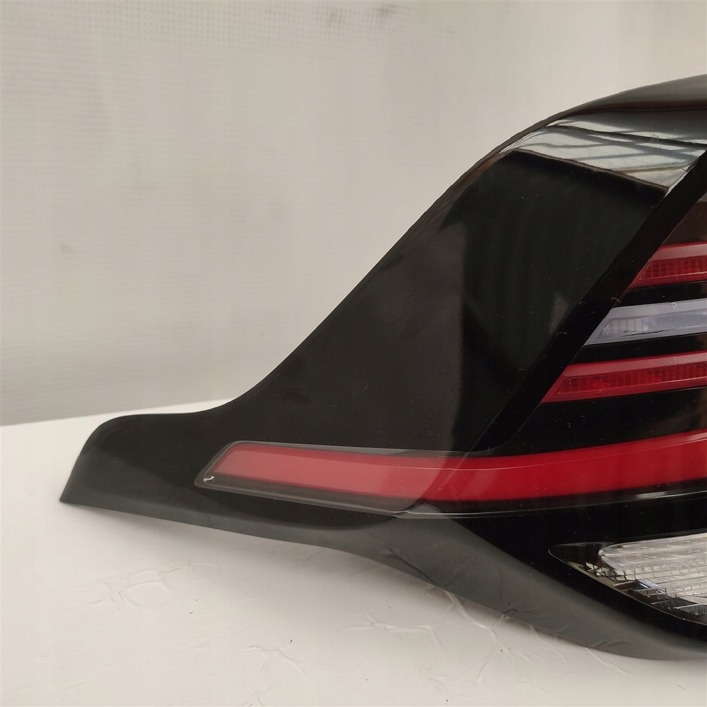 фото №2, Лампа левая задняя kia sportage 5 v po 2021 92401-r2100