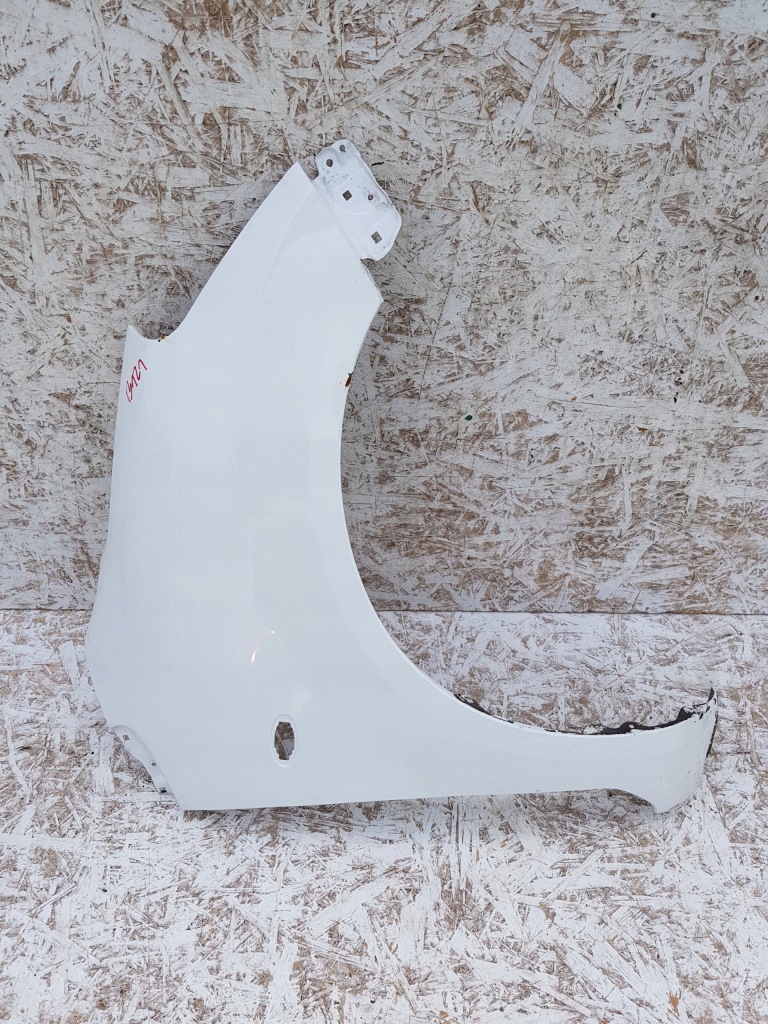 фото №1, Suzuki splash крила правий перед передній