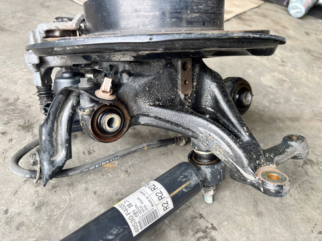 фото №5, Toyota chr поворотний кулак лівий задня