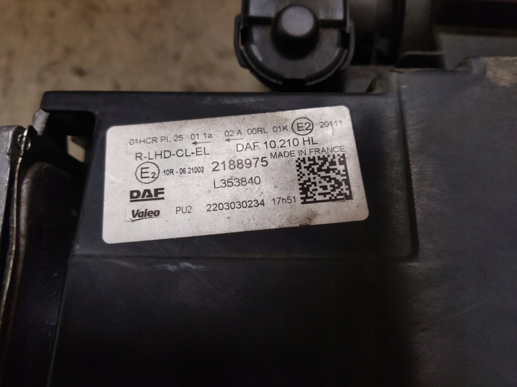 Лампа фара ліва права daf xf xg 106 full led Оригінал