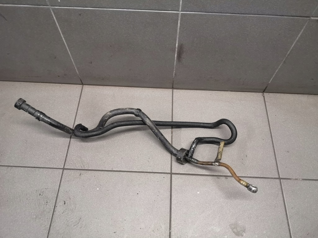 фото №1, Шланг пального bmw 3 e91 3.0d 7793063