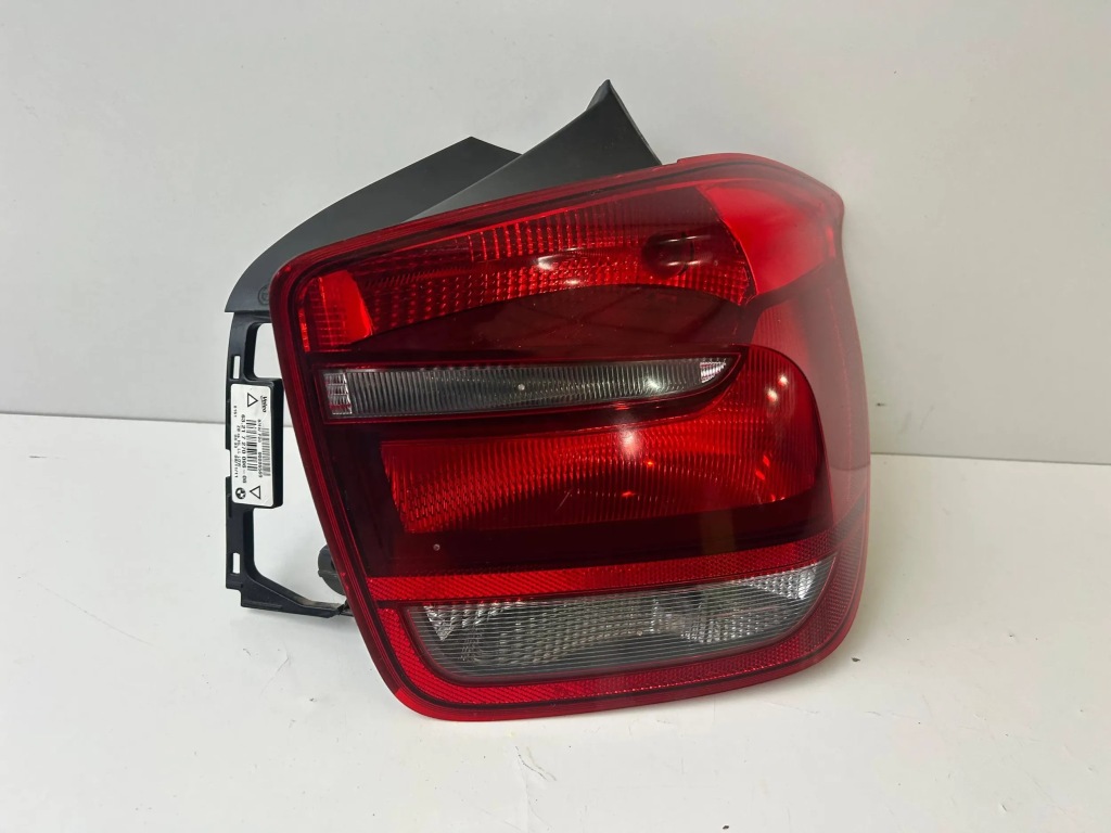 фото №1, Bmw 1 f20 f21 лампа права задня 7270096 оригінал