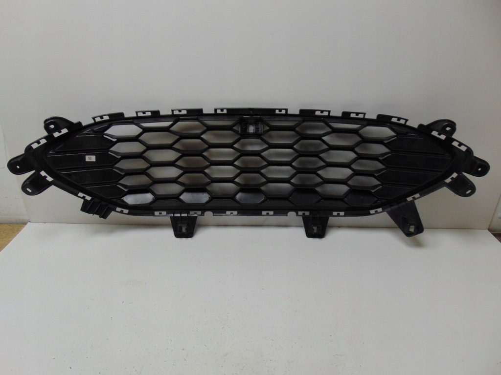 Решітка  решітка радіатора решітка бампера ford kuga mk3 lv4b-8200-yew Доставка