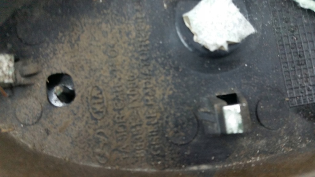 фото №3, Kia оригинальный номер 865243u000 решётка решётка радиатора бампера