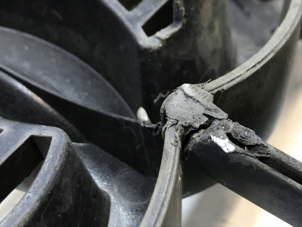 фото №12, Audi a3 8v решітка радіатора решітка радіатора хром 8v3853037 8v3853651a