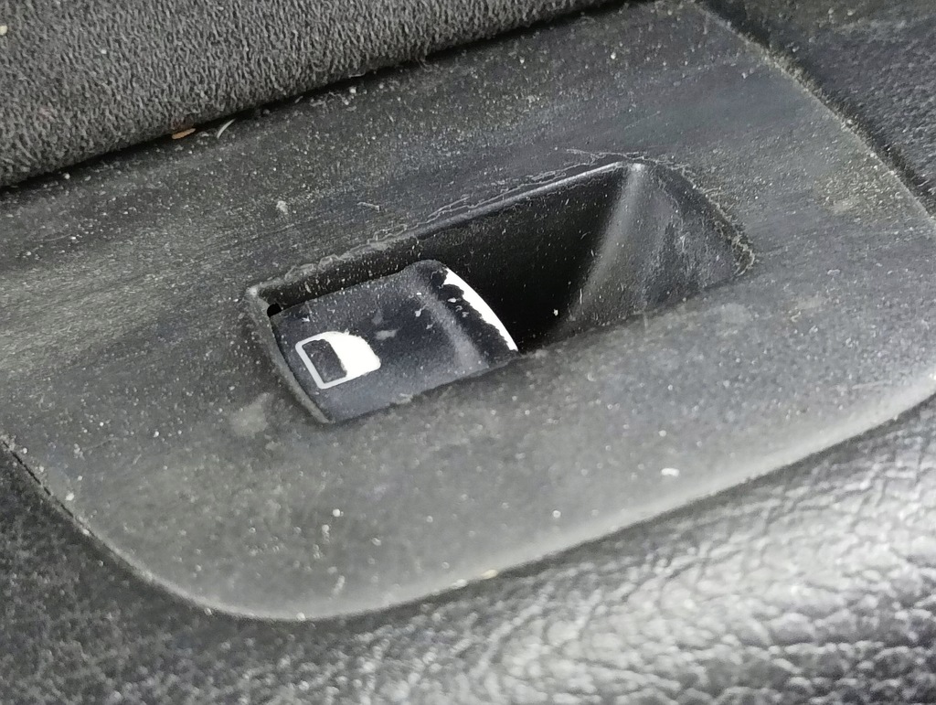 фото №6, Audi q7 4l 2006 левая сторона обшивки / обшивка дверь передних