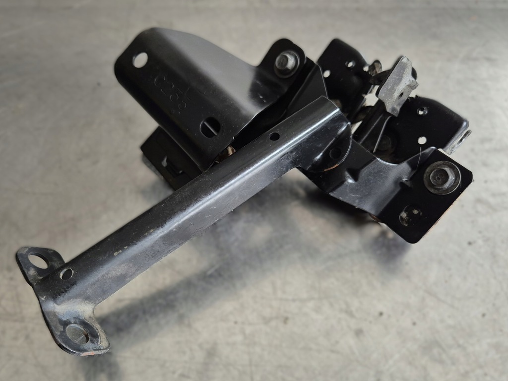 фото №1, Mercedes w163 ml замок капот