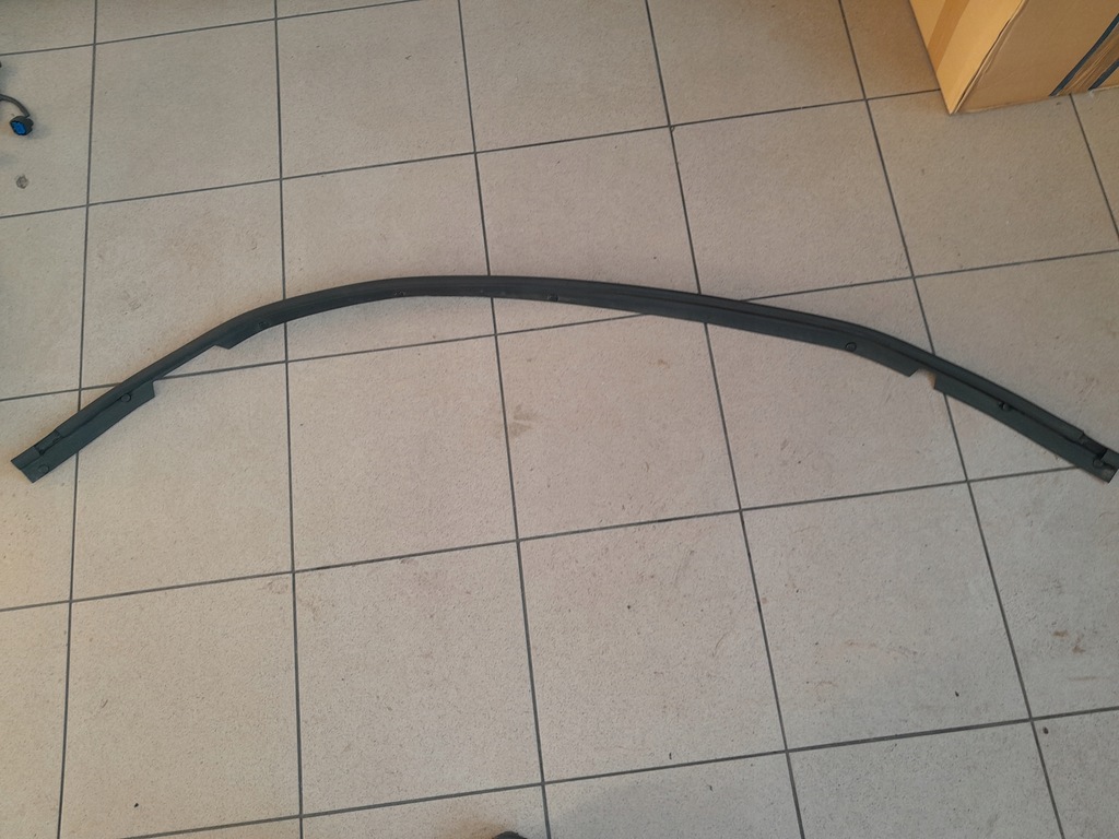 фото №1, Dodge durango iii wd 2014-21r прокладка капот верхний p68084598ac 68084598ac