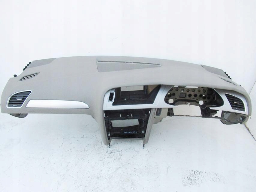 Купить Приборная панель приборная панель audi a4 b8 бежевый 2007-2011 год