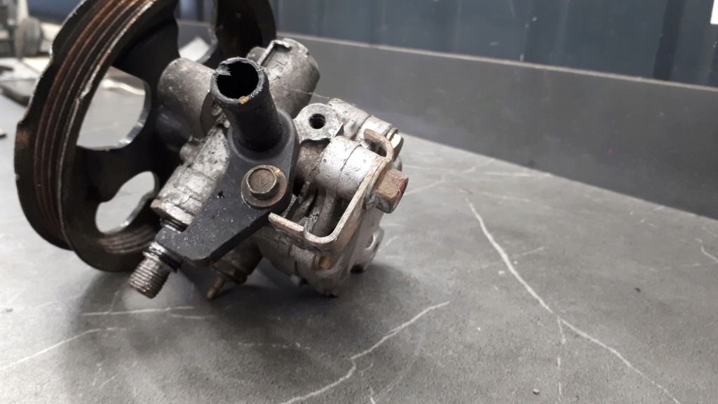 фото №9, Насос усилителя space star 1.3 16v