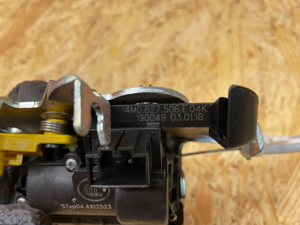 фото №10, Замок зачіп доводчик кришки багажника audi a7 c8 4k 4m0827506e 3v5827887c 18-