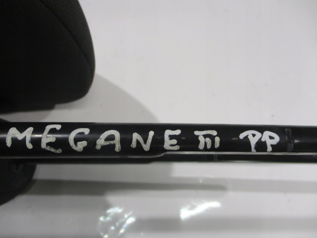 фото №5, Подголовник сиденье перед передний правый материал велюр renault megane iii