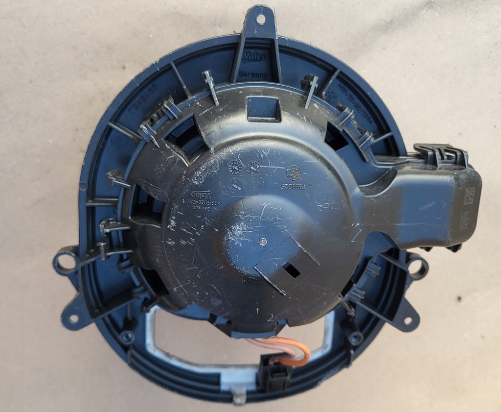 фото №7, Воздуходувка обдув вентилятор bmw f20 f31 f32 f34 t942466 t921557