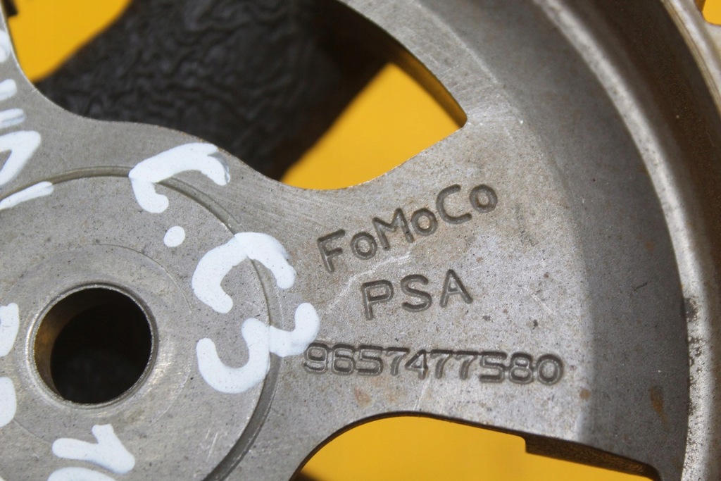 фото №6, Колесо зубчатое вала распределительного вала citroen c3 1.6 hdi bh01 10fdbz 9657477580