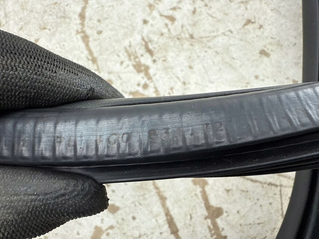 фото №9, Audi a6 s6 c7 4g 2016 з передній гумовий прокладка двері передніх