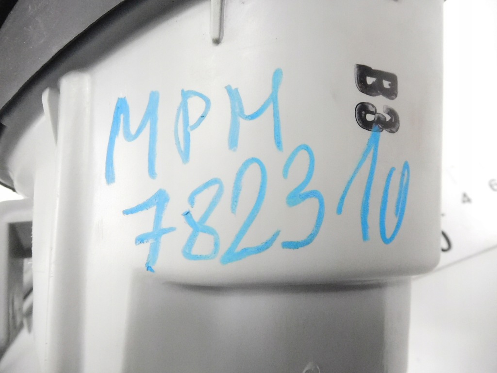 фото №10, Лампа левый перед hyundai sonata оригинальный номер 92101-3d010