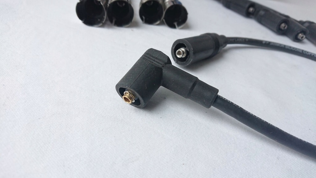 фото №10, Провода wysokiego напряжения janmor abm12 946