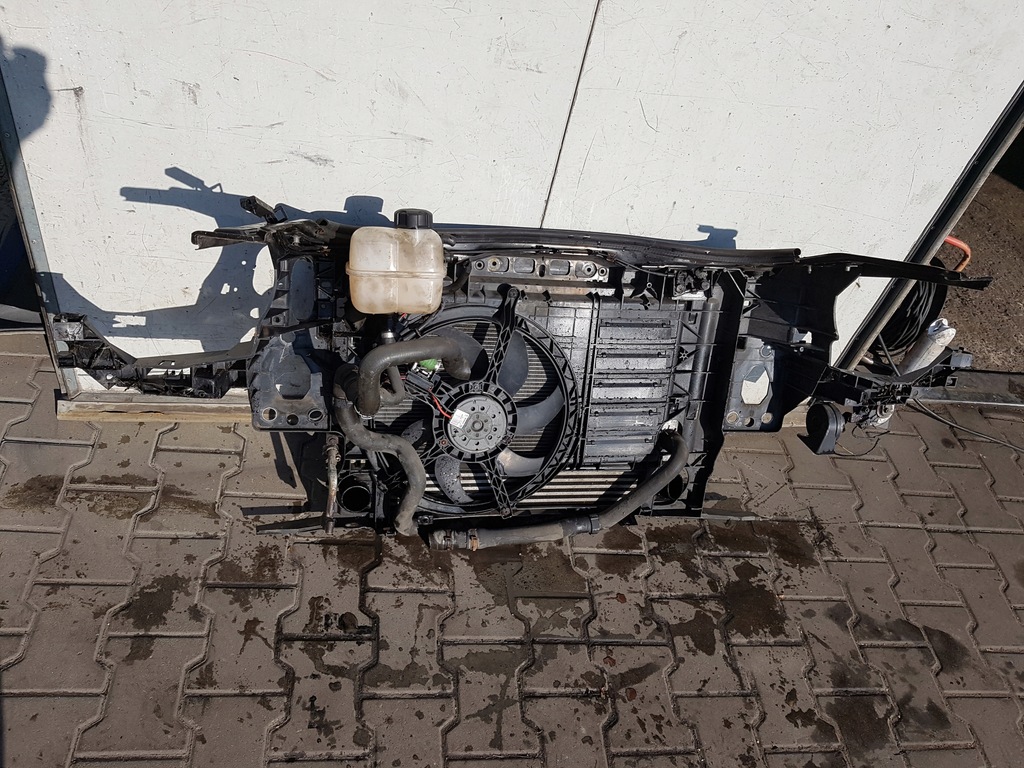 фото №3, Mini r55 r56 06-13r 1.6 d pas передний радиатор